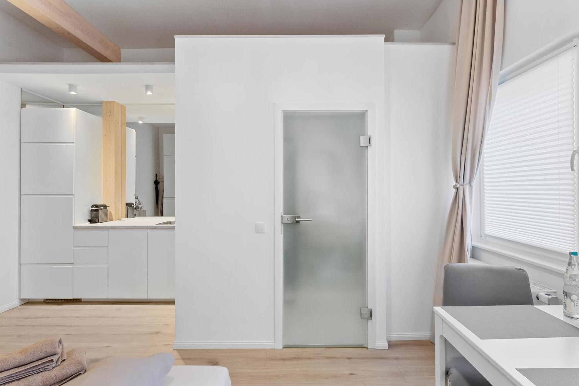 Winetime - Modern - Luxurioes - Direkt Im Zentrum - Stadtmitte Λαντάου Εξωτερικό φωτογραφία